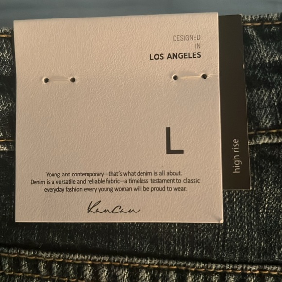 KanCan NWT distressed denim shorts - Picture 3 of 7